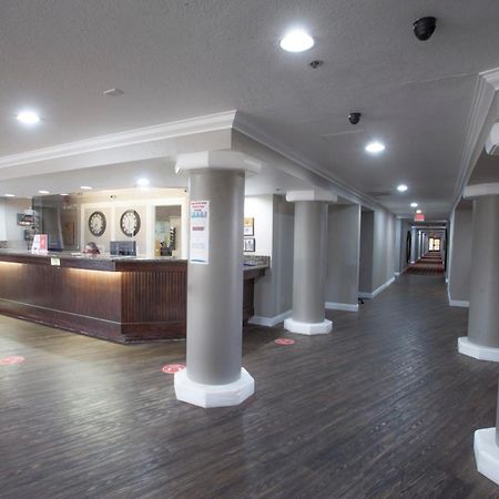 Ramada By Wyndham Barstow Exterior foto